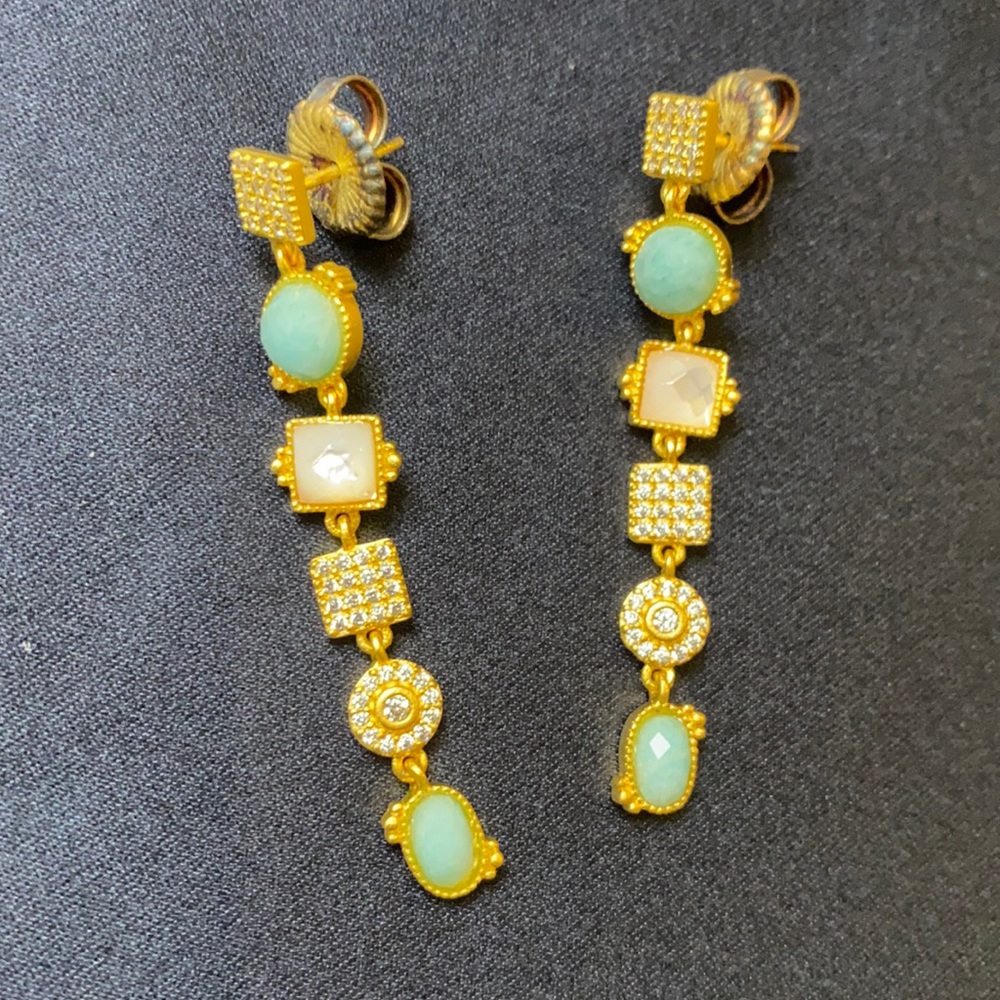 Elegant Gold and Green Dangle Earrings